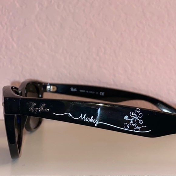 Special Edition Mickey Mouse raybands! Perfect condition! - Picture 5 of 9